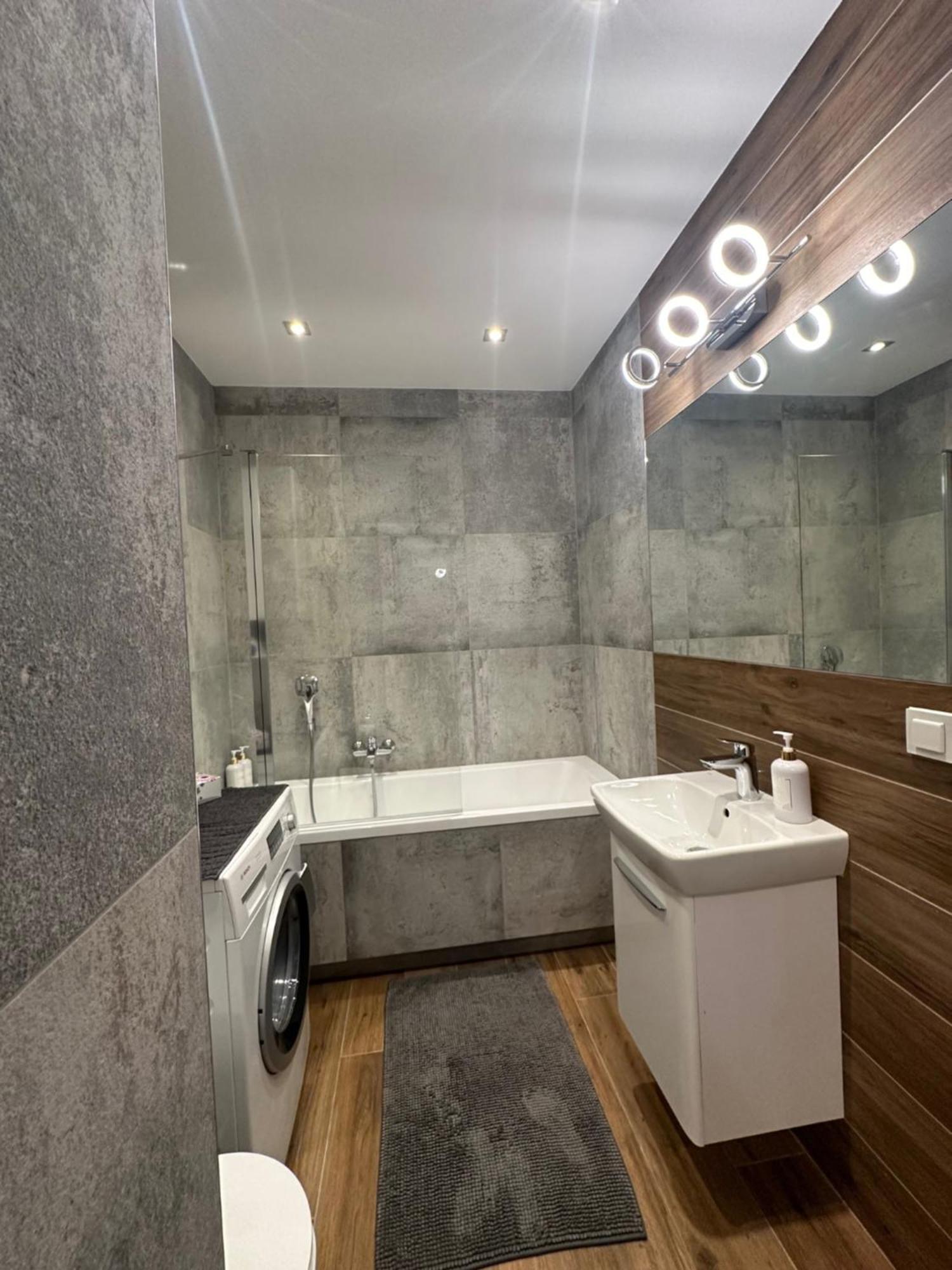 Modern Apartment Near To The Chopin'S Airport Cybernetyki 2A Warsaw Ngoại thất bức ảnh